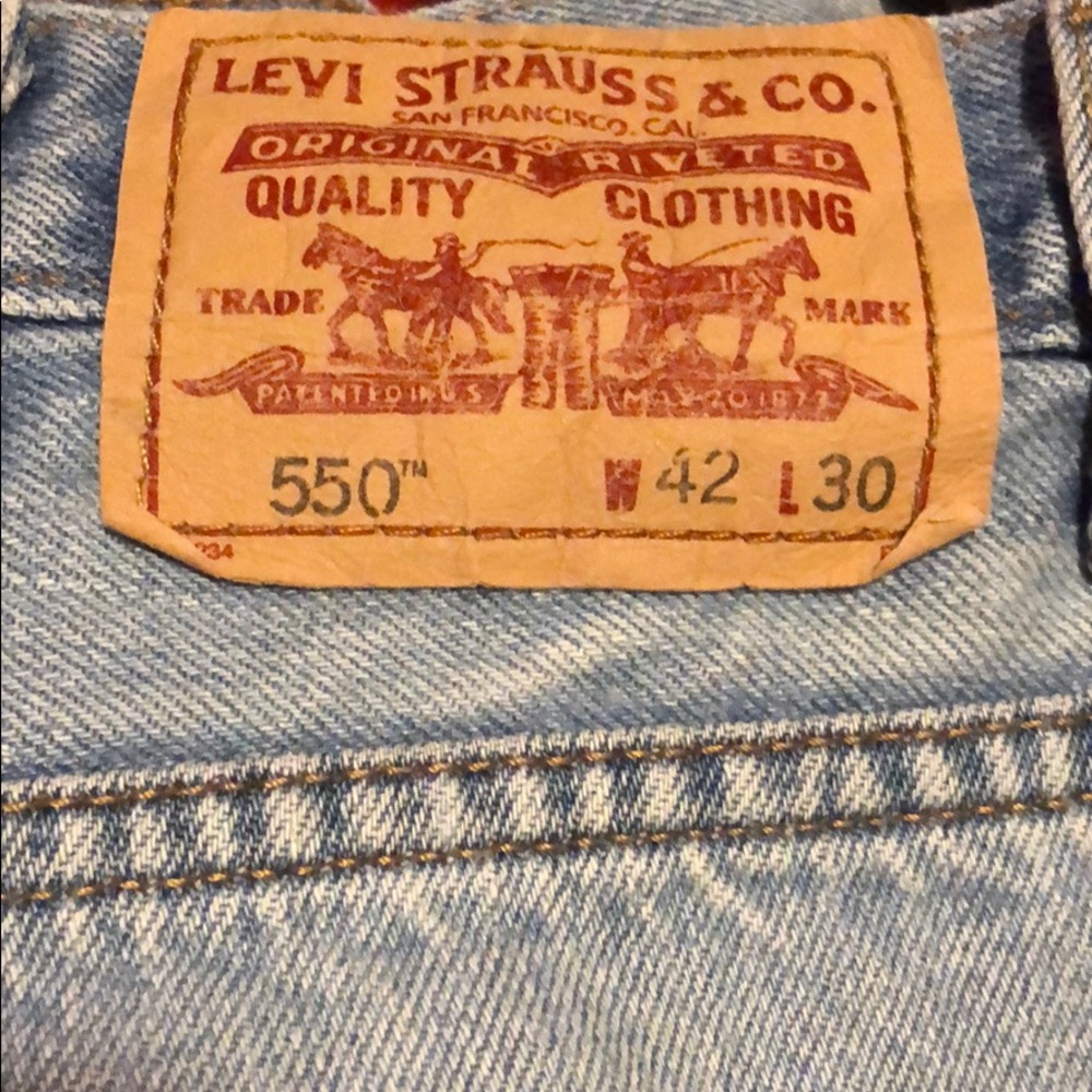 Levi’s denim brand jeans 550 relaxed fit jeans